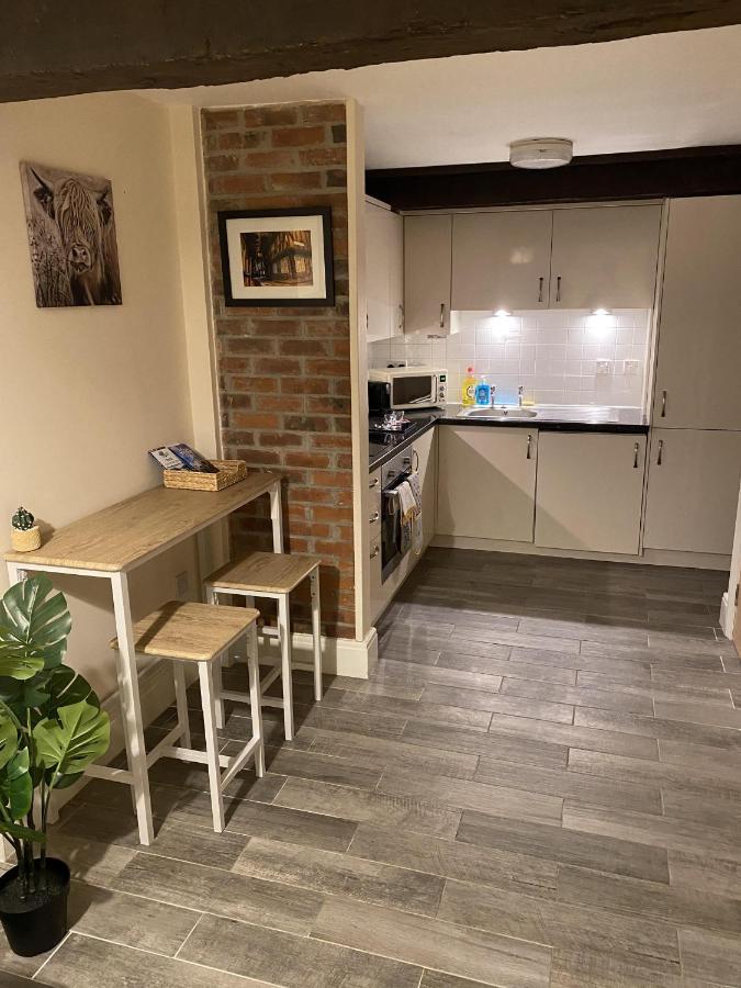 Cosy Riverside Apartment - Free Parking York Extérieur photo
