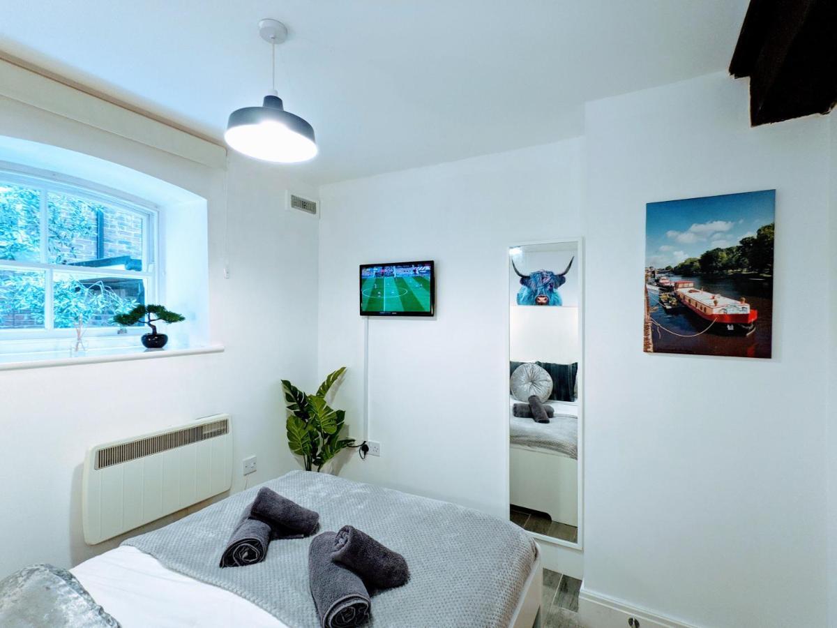Cosy Riverside Apartment - Free Parking York Extérieur photo